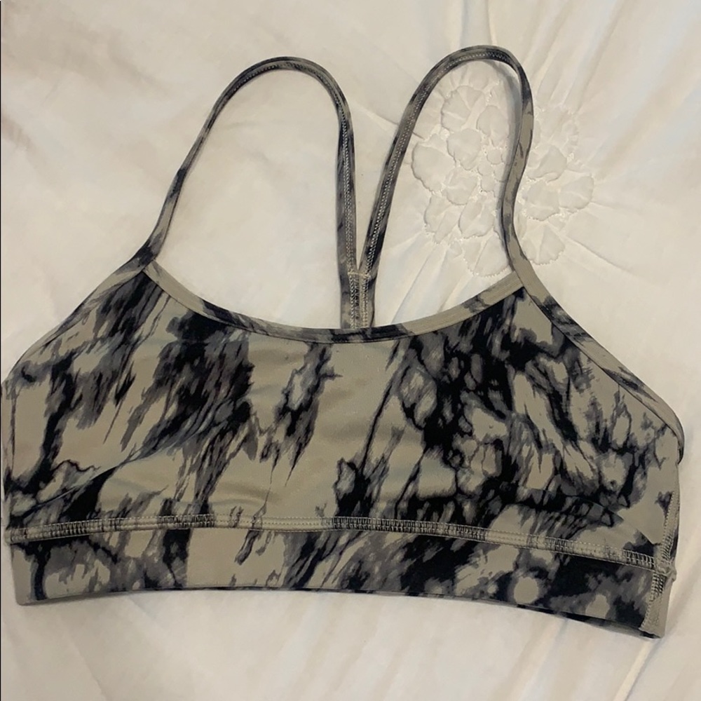 Exclusive pattern Lululemon sport bra